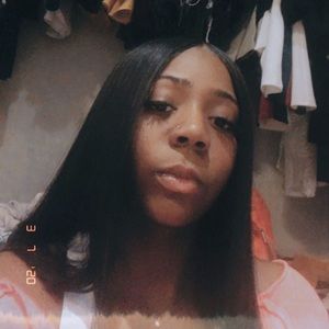 Meet your Posher, Royion